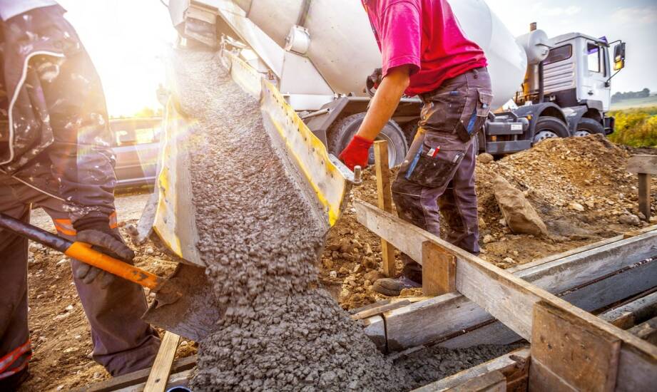 Produkcja betonu: kluczowe etapy i najważniejsze aspekty technologii