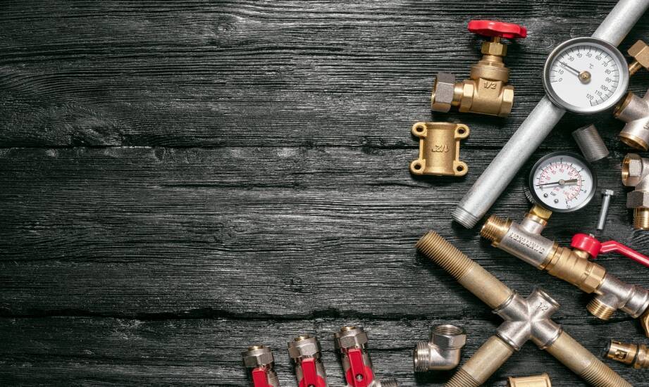 Usługi hydrauliczne: co warto wiedzieć przed wyborem wykonawcy