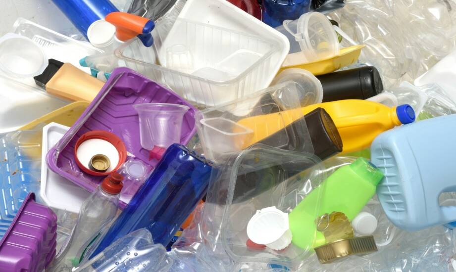 Polietylen otrzymywany z recyklingu: zastosowania i korzyści materiału