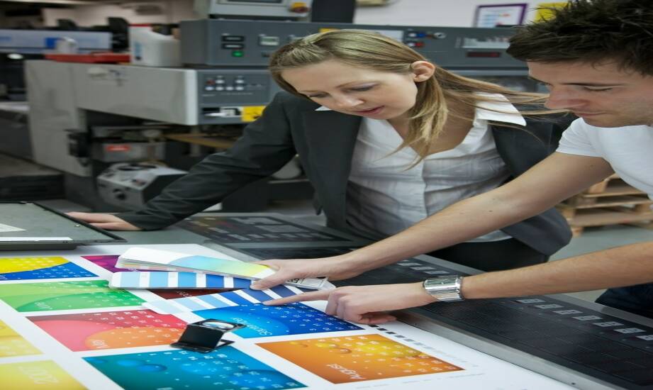 Druk etykiet: kluczowe trendy i rozwiązania dla firm szukających wiedzy