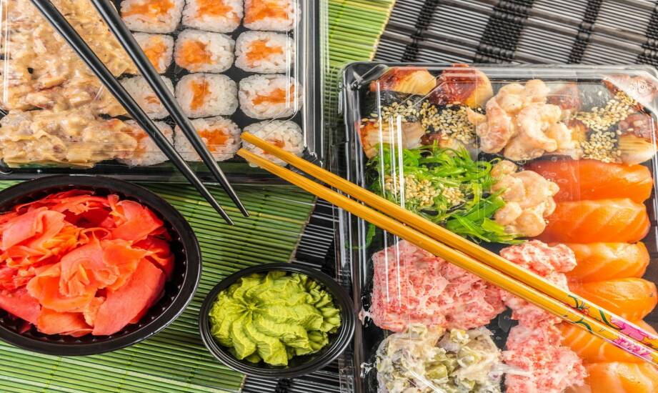 Sushi na dowóz — co warto wiedzieć przed zamówieniem na wynos