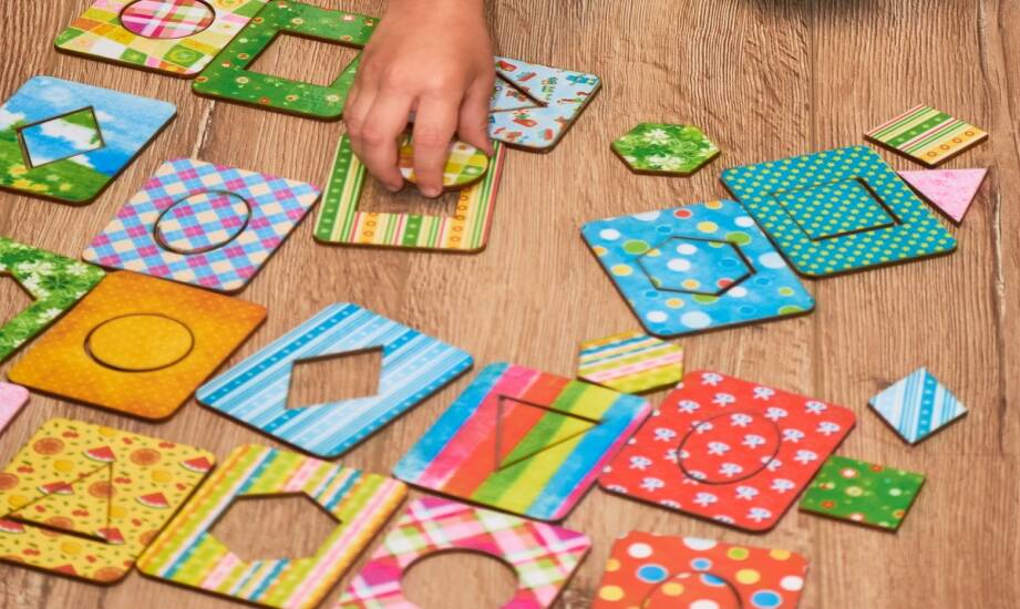 Mini puzzle dla dzieci: pomysły na zabawę rozwijającą kreatywność