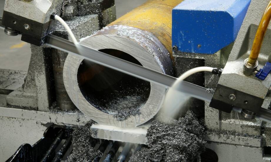 Procesy odlewania aluminium: metody, zalety i zastosowania materiału