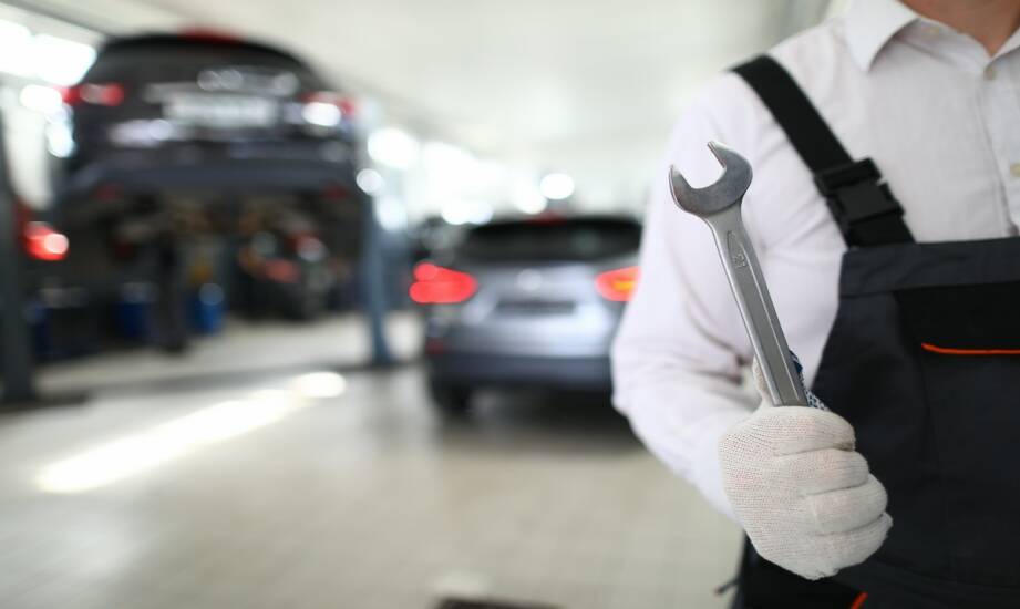 Przegląd samochodowy: kluczowe informacje przed wizytą w stacji kontroli