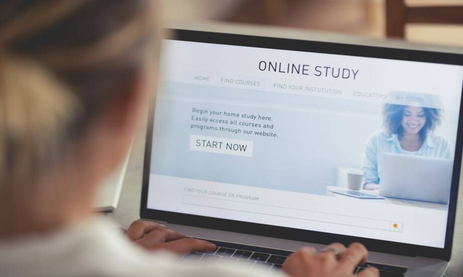 E-studia: jak wybrać kierunek i zacząć naukę online krok po kroku
