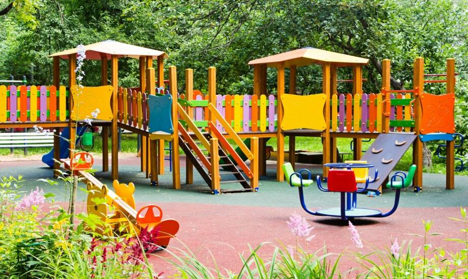 Niepubliczne przedszkole: co wyróżnia plac zabaw i program edukacyjny