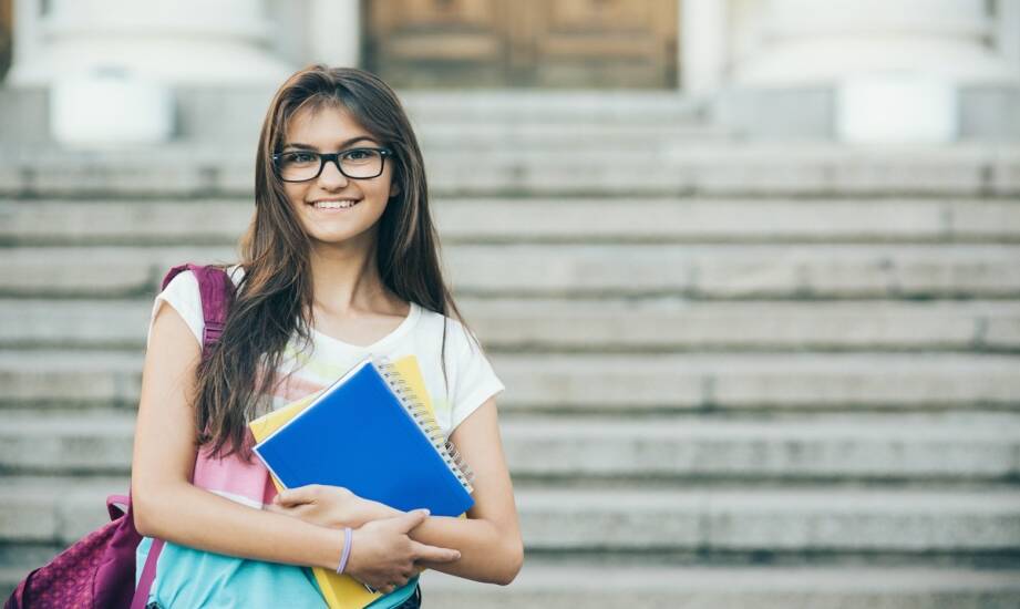 Studia licencjackie: jak wybrać kierunek i rozpocząć karierę akademicką