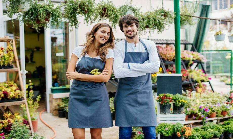 Fartuchy gastronomiczne premium — czym wyróżniają się na rynku odzieży kuchennej