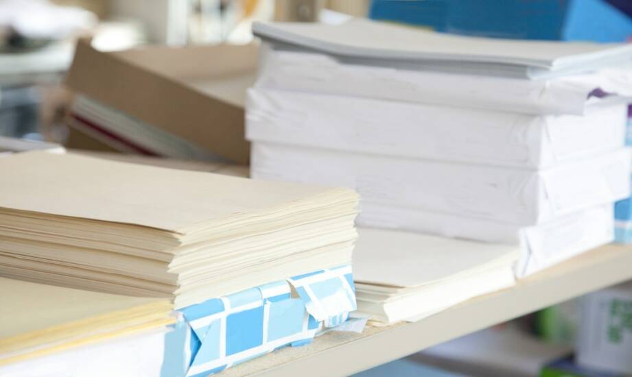 Dystrybutor papieru: jak wybrać dostawcę materiałów biurowych i przemysłowych