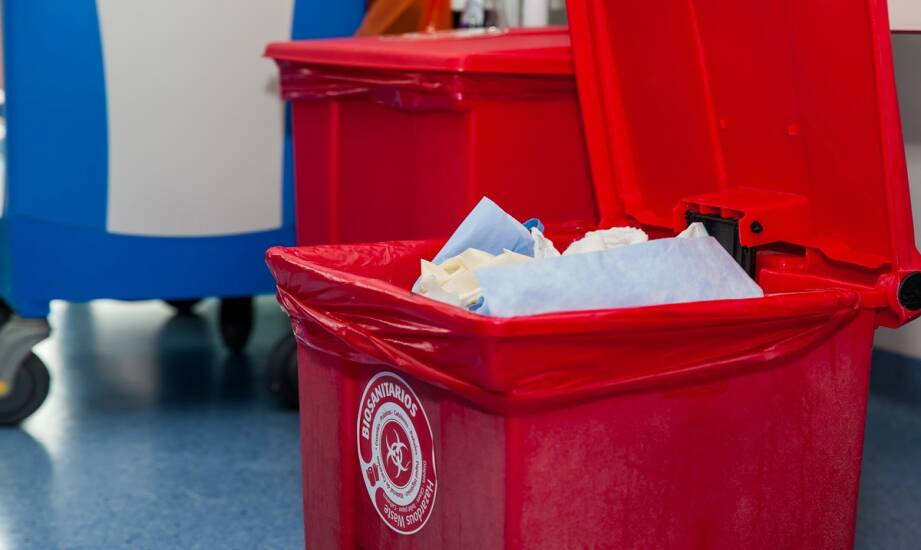 Odbiór odpadów medycznych — co warto wiedzieć przed zleceniem usługi