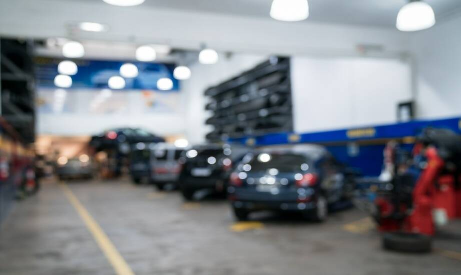 Hurtownia części samochodowych — jak znaleźć najlepsze oferty i oszczędzać