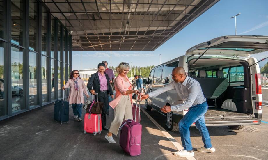 Transport lotniskowy między Szczecinem a Berlinem — opcje i porady podróżne