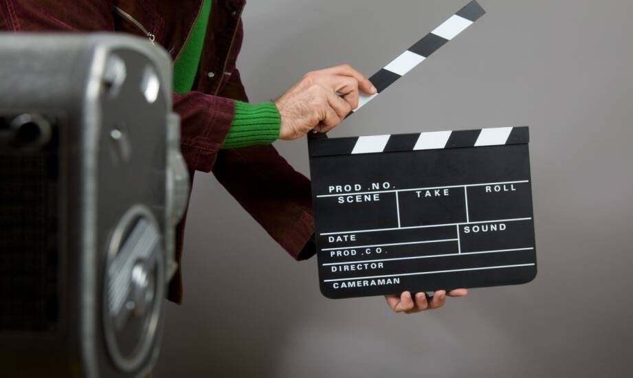 Lektor do filmu — jak dobrać głos i zrozumieć role w produkcji