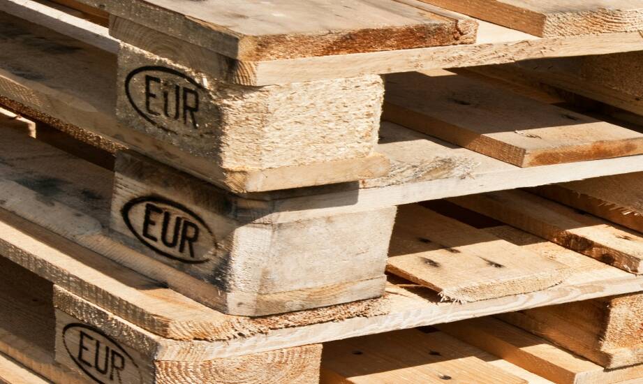 Palety drewniane EURO: co warto wiedzieć przed zakupem