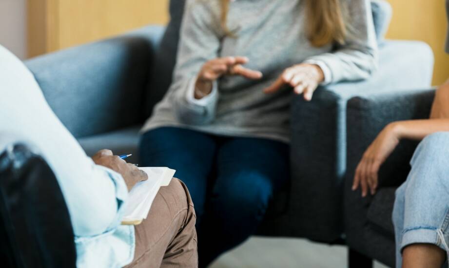 Psychoterapia i terapia uzależnień: jak rozpoznać potrzeby i pierwsze kroki