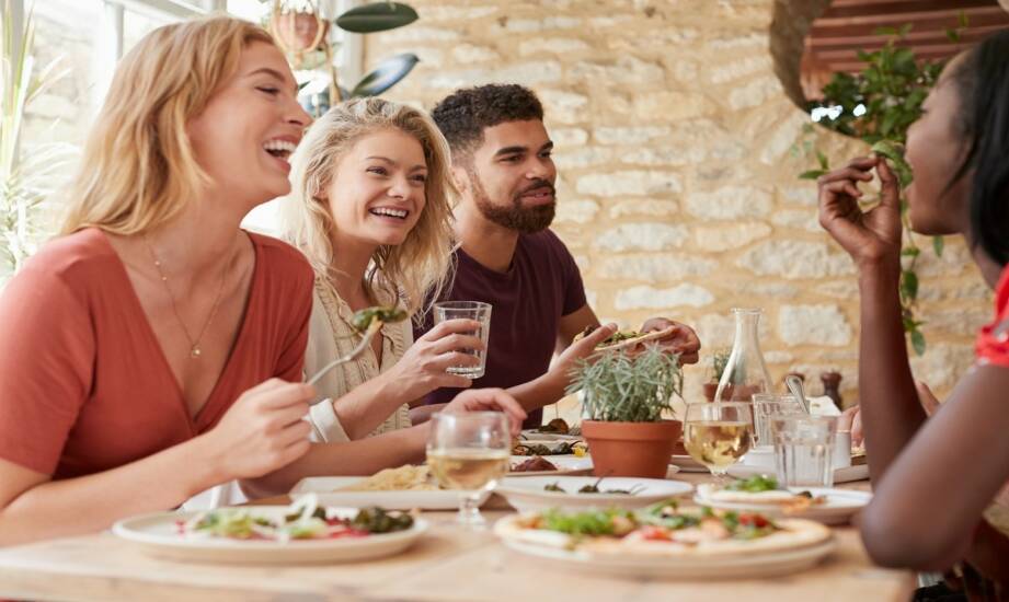 Wybór restauracji: jak znaleźć najlepsze miejsce na wyjście z przyjaciółmi