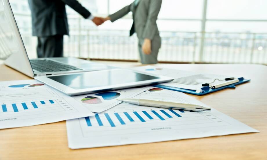 Usługi finansowe dla firm: kluczowe rozwiązania i korzyści dla biznesu
