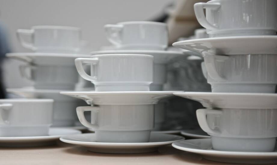 Porcelanowe zestawy kawowe — jak wybrać styl i jakość na lata