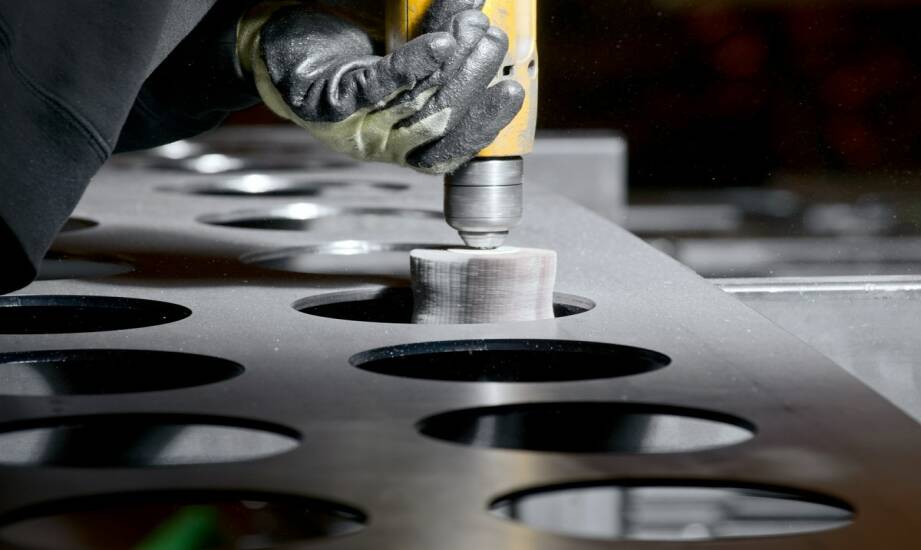 Odlewy ciśnieniowe aluminium: zastosowania, zalety i proces produkcji