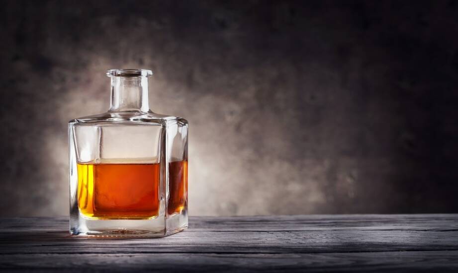 Bushmills Whisky: historia, rodzaje i sposoby podawania na start