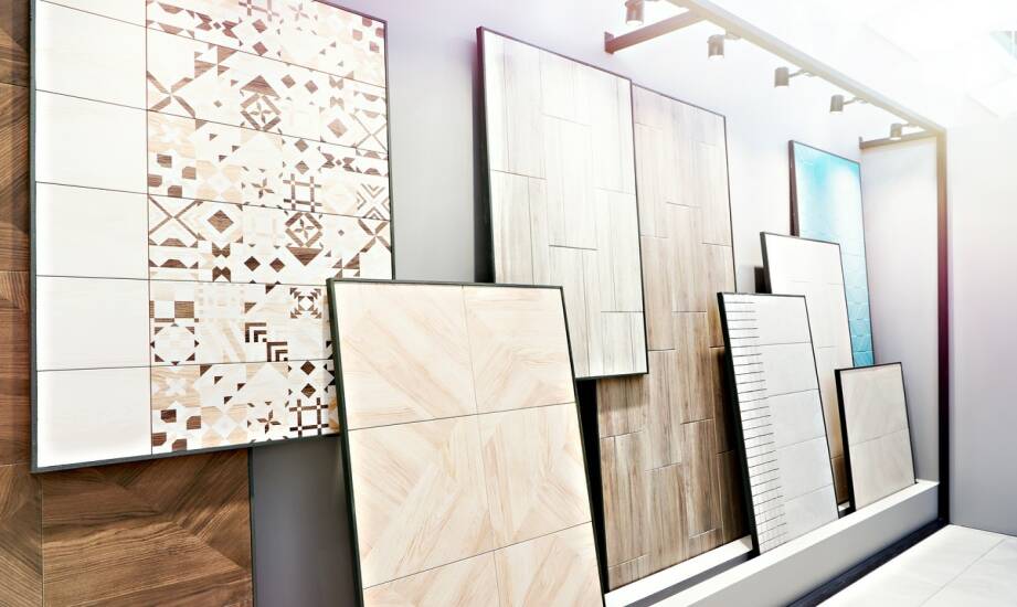 Płytki ceramiczne: jakie wybrać do różnych pomieszczeń i stylów
