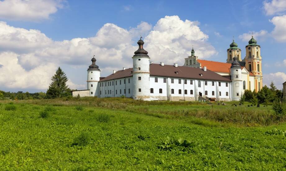 Historia i ciekawostki związane z Potockimi — jak powstały majątki szlacheckie