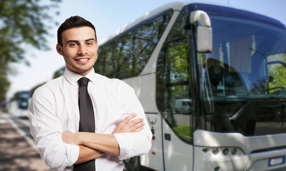 Zarządzanie transportem pracowników: kluczowe zasady i rozwiązania