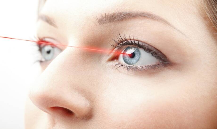 Laserowa korekcja wzroku: co warto wiedzieć przed podjęciem decyzji