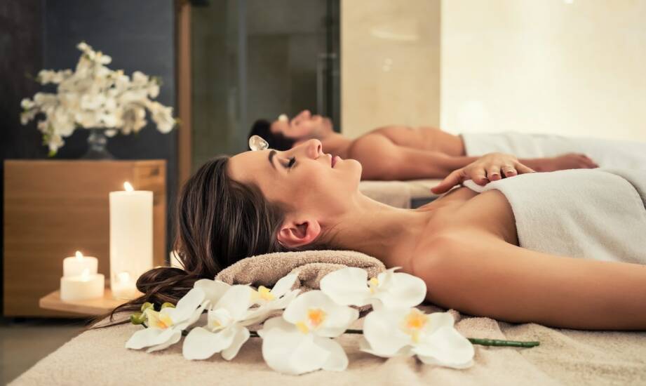 Voucher do spa dla dwojga — jak wybrać idealny pakiet relaksu
