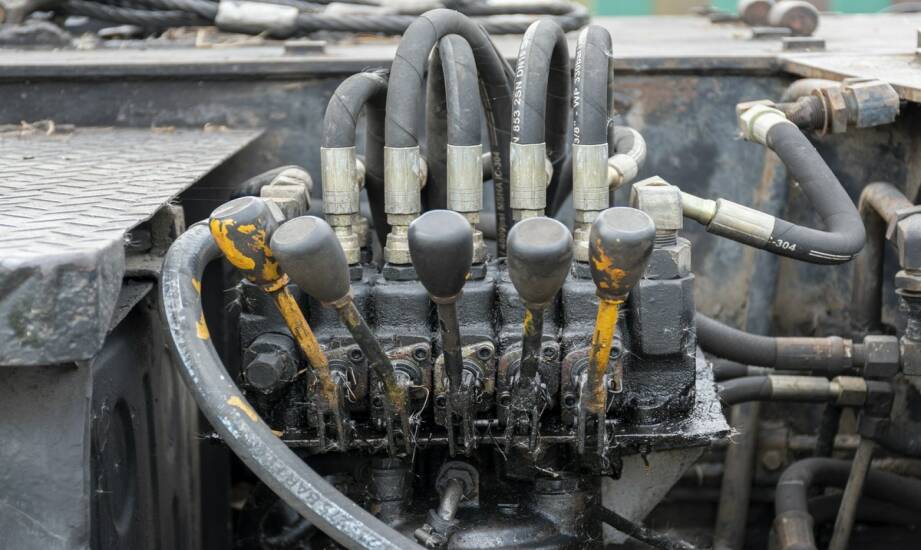 Chłodnice oleju hydraulicznego — jak działają i dlaczego są kluczowe