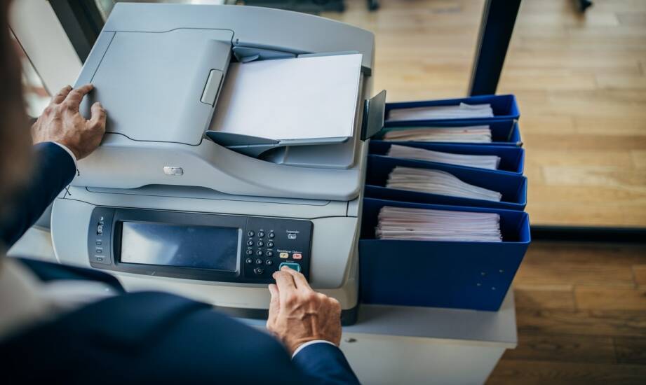 Dzierżawa kopiarek — jak wybrać opłacalne rozwiązanie dla biura