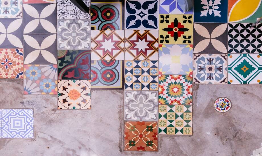 Płytki ceramiczne — inspiracje i praktyczne porady przy wyborze