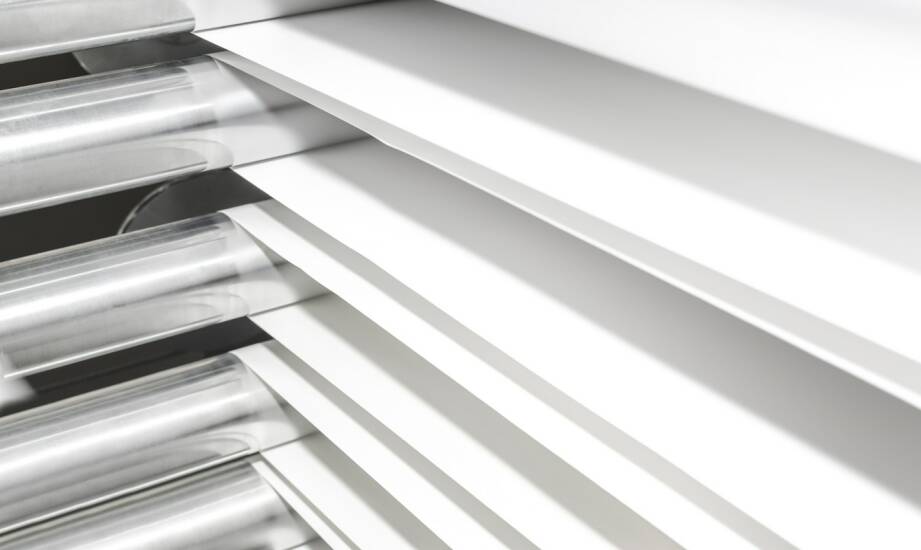 Żaluzje aluminiowe na wymiar — praktyczne porady przy wyborze i montażu