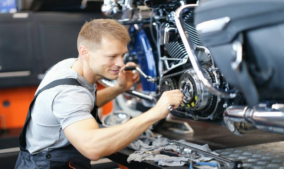 Części do BMW — jak rozpoznać i wybrać najlepsze zamienniki
