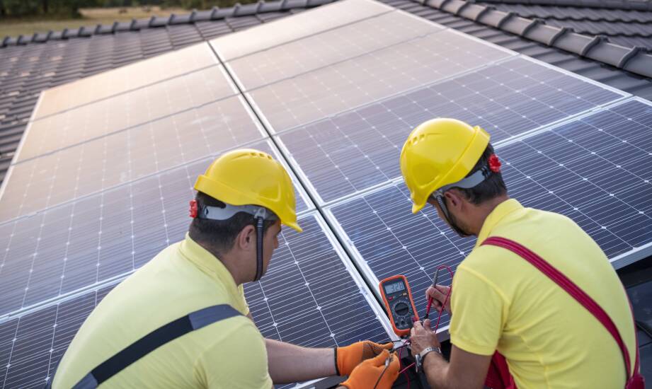 Jak przygotować domową instalację elektryczną pod fotowoltaikę i magazyn energii
