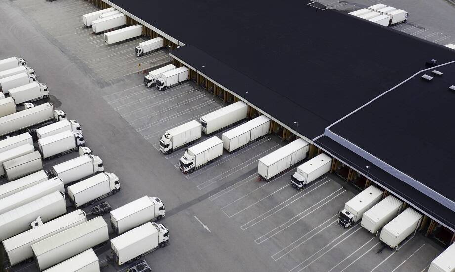 Układ funkcjonalny centrum logistycznego a płynność ruchu towarów i ciężarówek