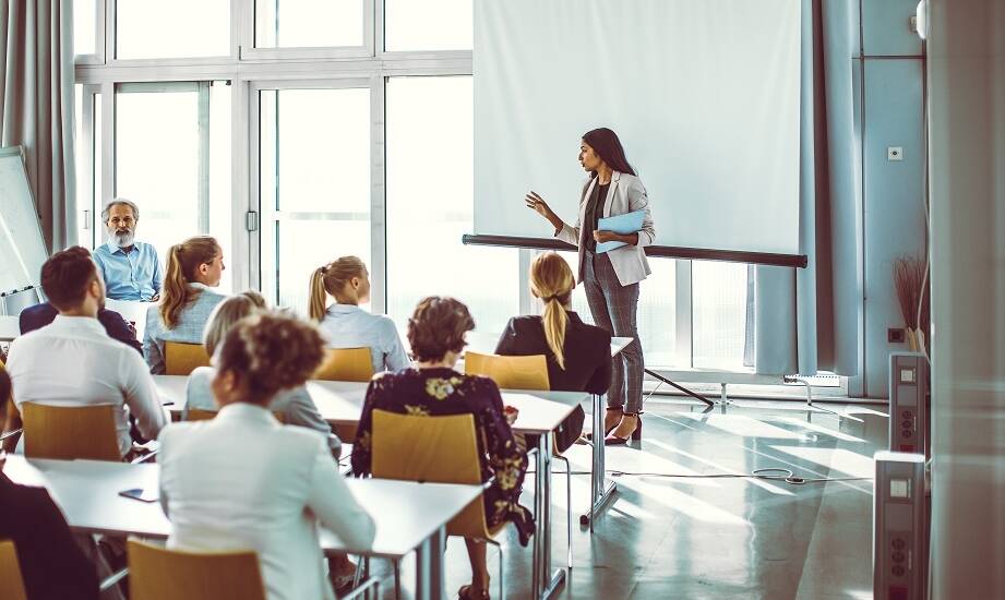 Kiedy program przygotowujący do roli trenera realnie pomaga w pracy z grupą biznesową