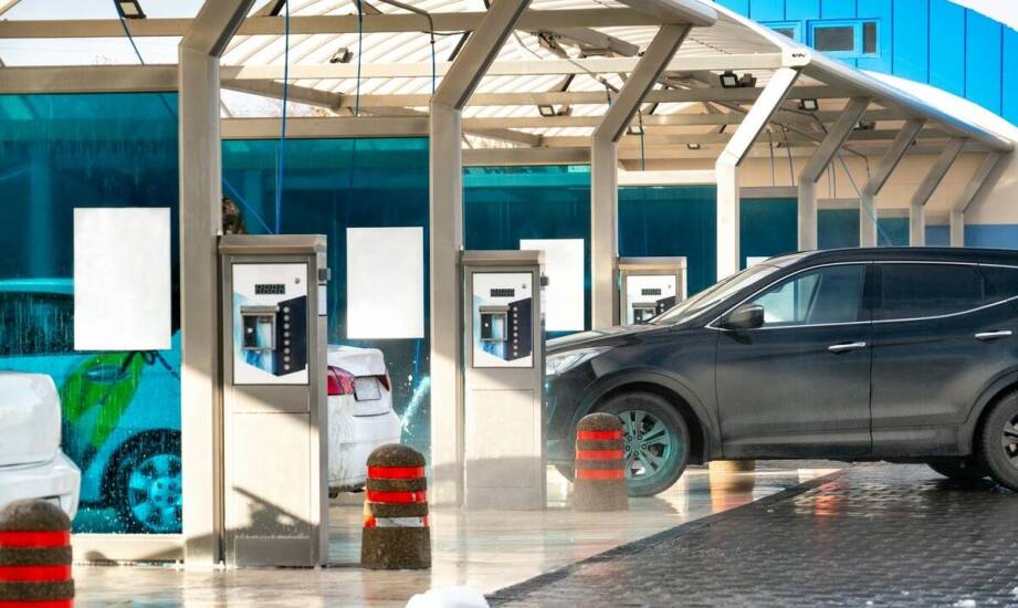 Od czego zależy całoroczna eksploatacja automatycznej toalety publicznej w mieście