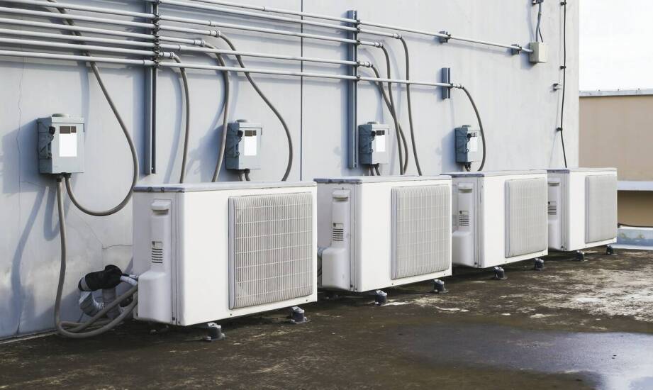 Montaż klimatyzacji w starej zabudowie Mokotowa: zgody, trasa instalacji i ryzyko techniczne