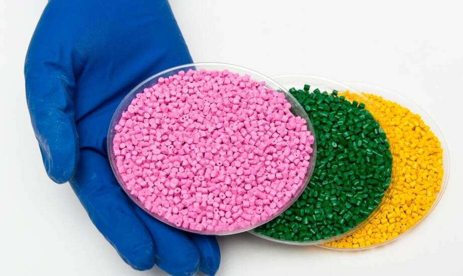 Jakie sygnały jakości powinien ujawniać producent szalek Petriego przed zamówieniem do laboratorium