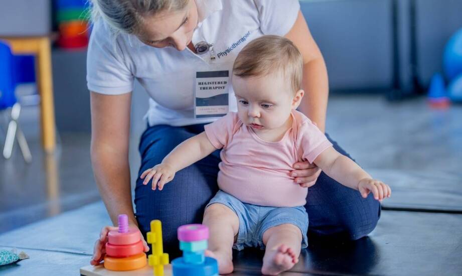 Dlaczego terapia Vojty wykorzystuje odruchy niemowlęcia i kiedy rozważa się ją wcześnie