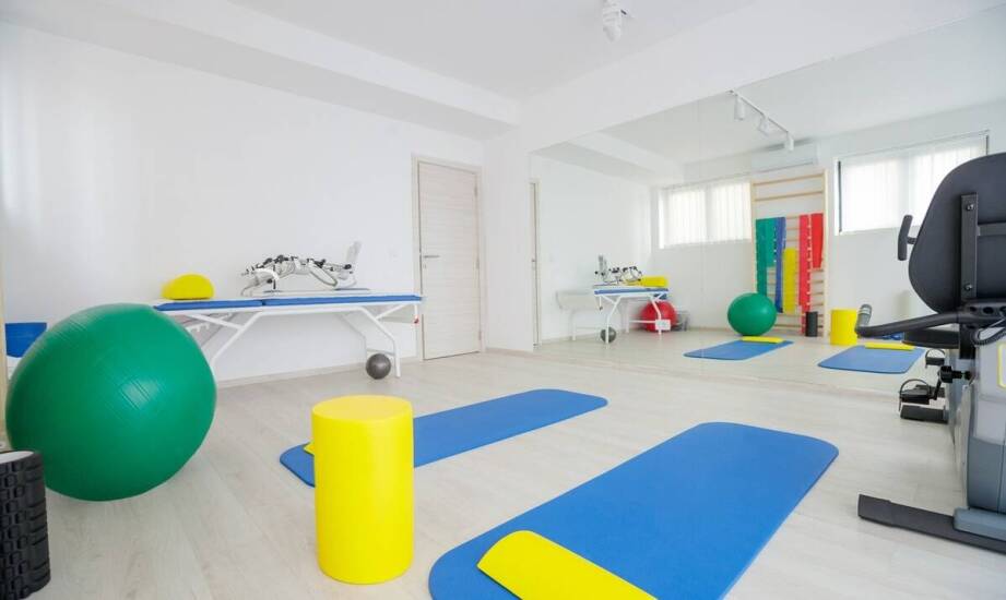 Jak rozumieć dostępność rehabilitacji domowej NFZ w Krakowie, zanim zaczniesz szukać terminu