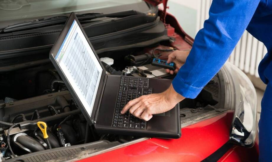 Kiedy diagnostyka komputerowa wystarcza, a kiedy potrzebna jest naprawa mechaniczna