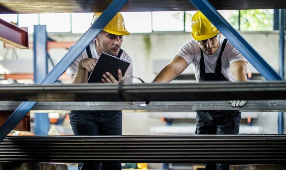 Jak ocenić partnera w dostawach stali jakościowej dla produkcji bez przestojów