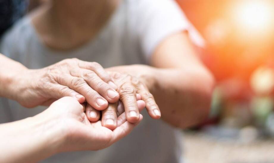 Kiedy choroba Alzheimera uzasadnia wniosek o ubezwłasnowolnienie i jakie dowody to potwierdzają