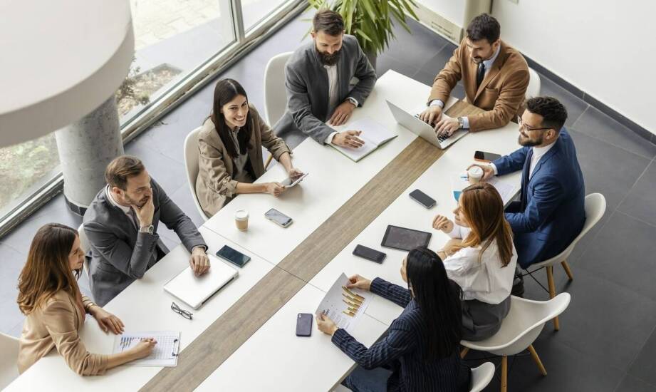 Branding firmy B2B to system decyzji, nie sama identyfikacja wizualna