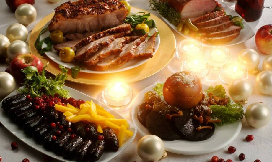 Świąteczne spotkanie firmowe w biurze — jak ułożyć catering i dostawę bez chaosu