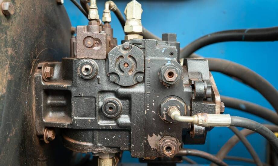 Jak rozpoznać zużycie rozdzielacza hydraulicznego i ocenić sens naprawy