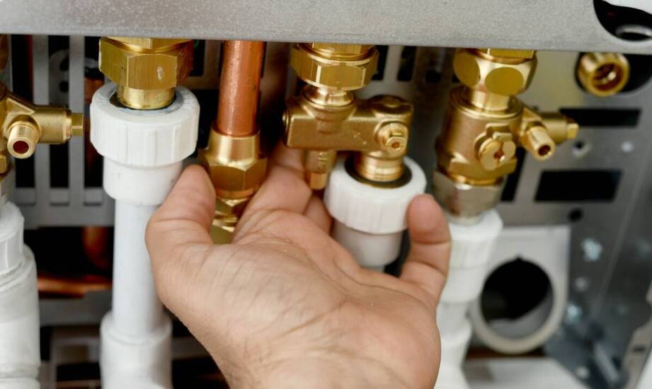 Jak ocenić armaturę i złączki hydrauliczne w sklepie online bez oglądania ich na żywo