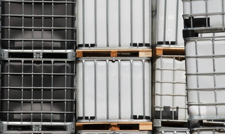Jak format 400x300 ogranicza puste przestrzenie w magazynie, na palecie i w wózku transportowym